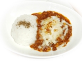 温卵チーズキーマカレー＿１.jpg